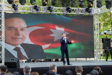 Lerikdə Ümummilli Lider Heydər Əliyevin anadan olmasının 103-cü ildönümü münasibətilə konsert proqramı təşkil olunub