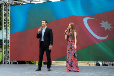 Lerikdə Ümummilli Lider Heydər Əliyevin anadan olmasının 103-cü ildönümü münasibətilə konsert proqramı təşkil olunub