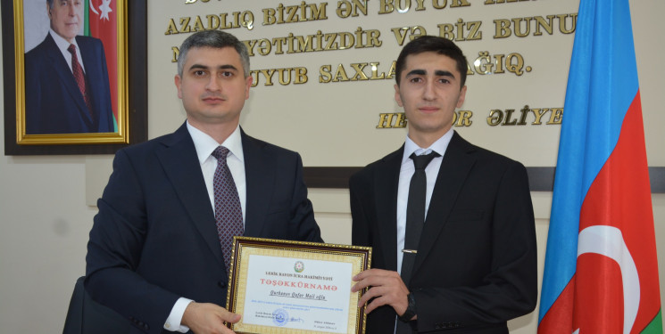 Ali təhsil müəssisələrinə qəbul imtahanlarında yüksək nəticə göstərmiş gənclərlə görüş keçirilib