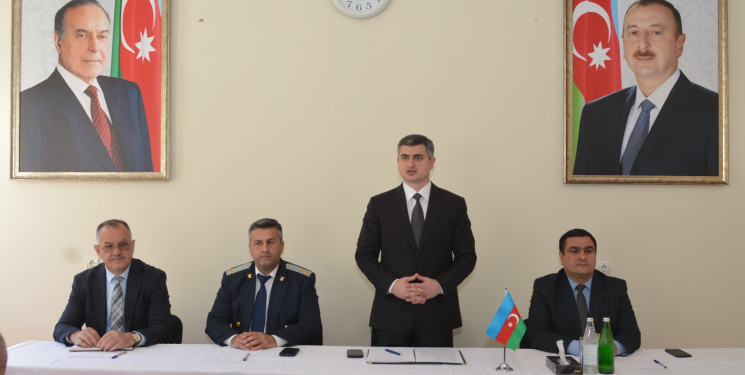 Rayon icra hakimiyyətinin başçısı Əkbər Abbasov Çayrud və Ambu kəndlərində səyyar qəbul keçirib