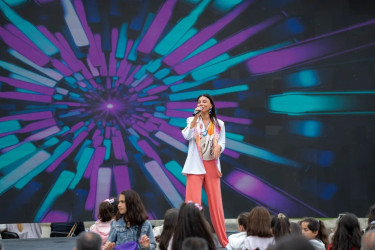 Lerikdə Ümummilli Lider Heydər Əliyevin anadan olmasının 103-cü ildönümü münasibətilə konsert proqramı təşkil olunub